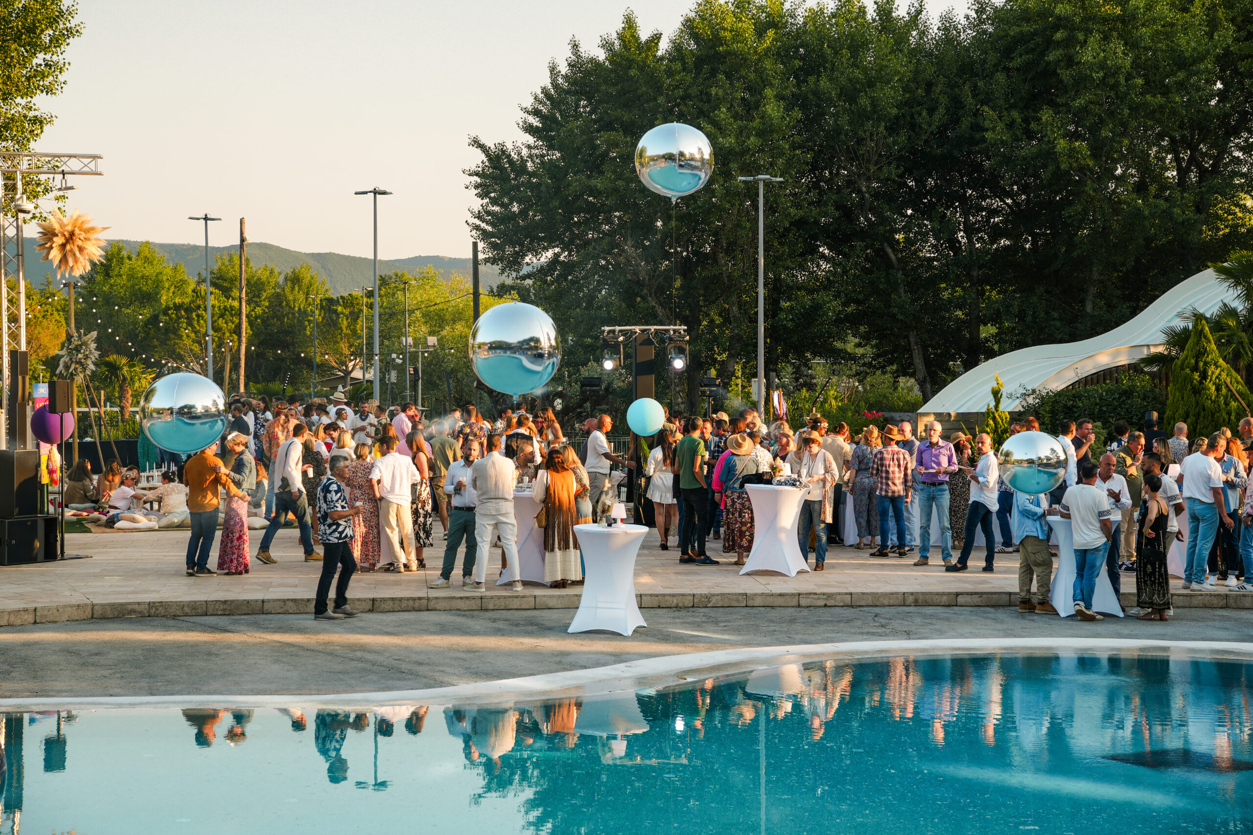 agence tendance charline humbert, community management, commnication digitale provence, alpes-de-haute-provence hautes-alpes bouches du rhone